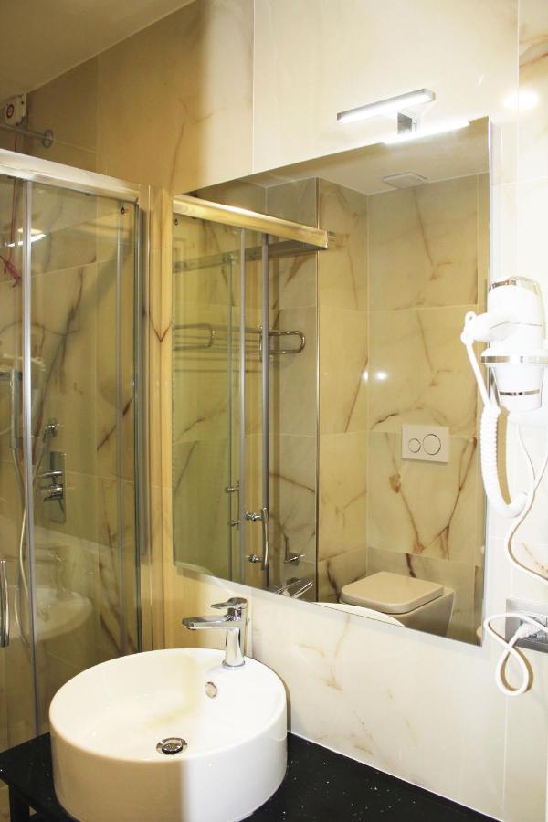 Csi Group - Hotel Metropoli มิลาน ภายนอก รูปภาพ