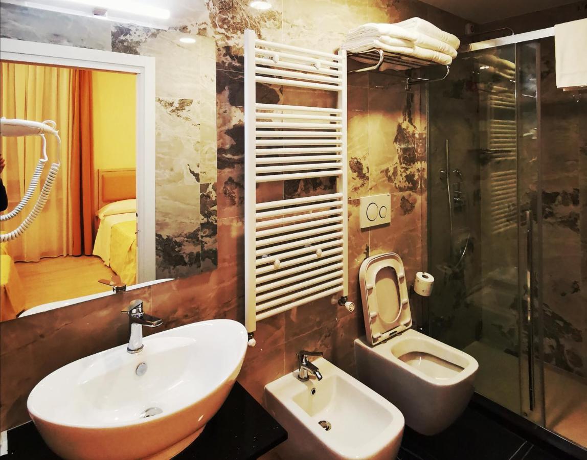 Csi Group - Hotel Metropoli มิลาน ภายนอก รูปภาพ